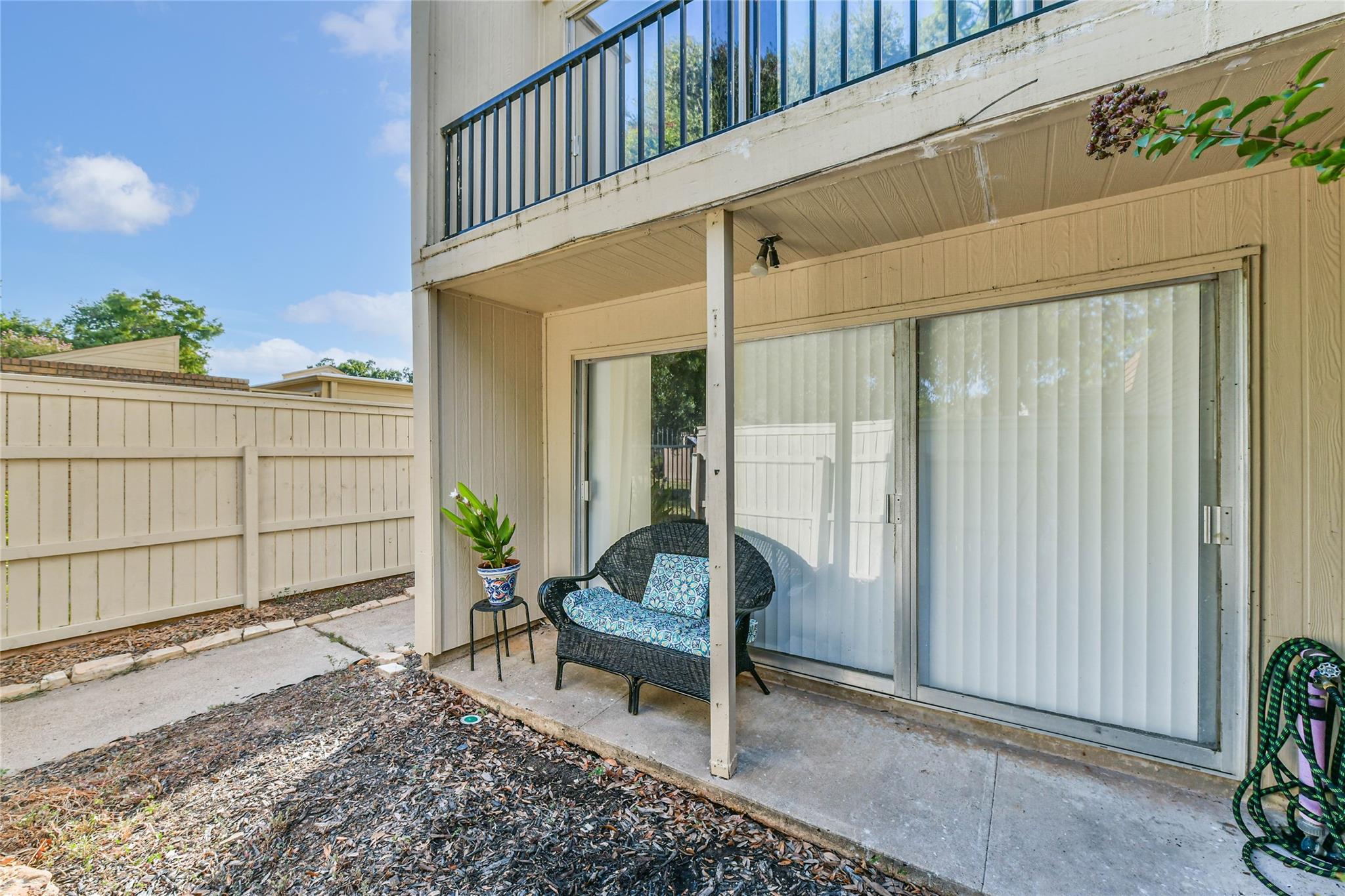 68 Chervil Common