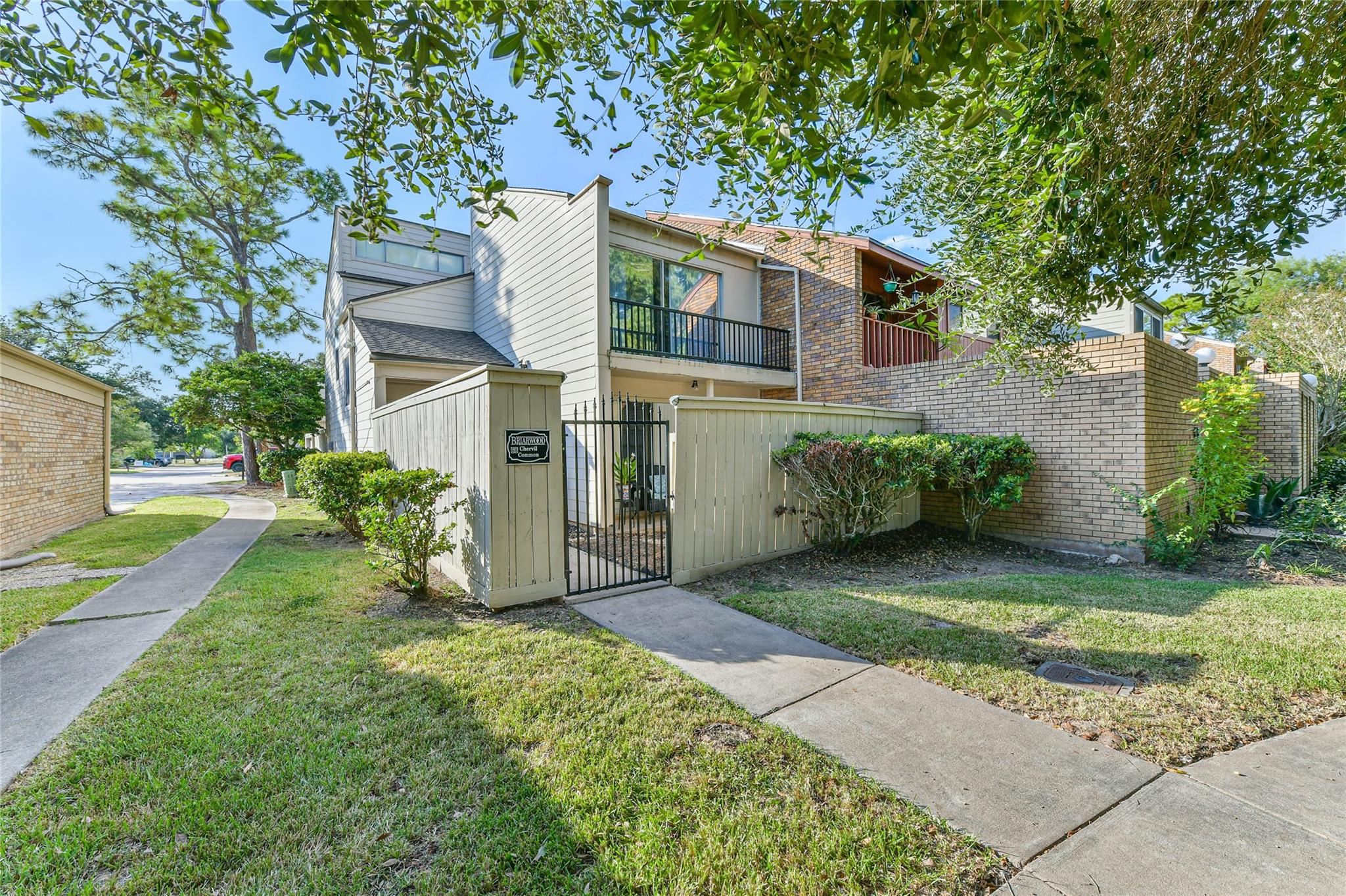68 Chervil Common