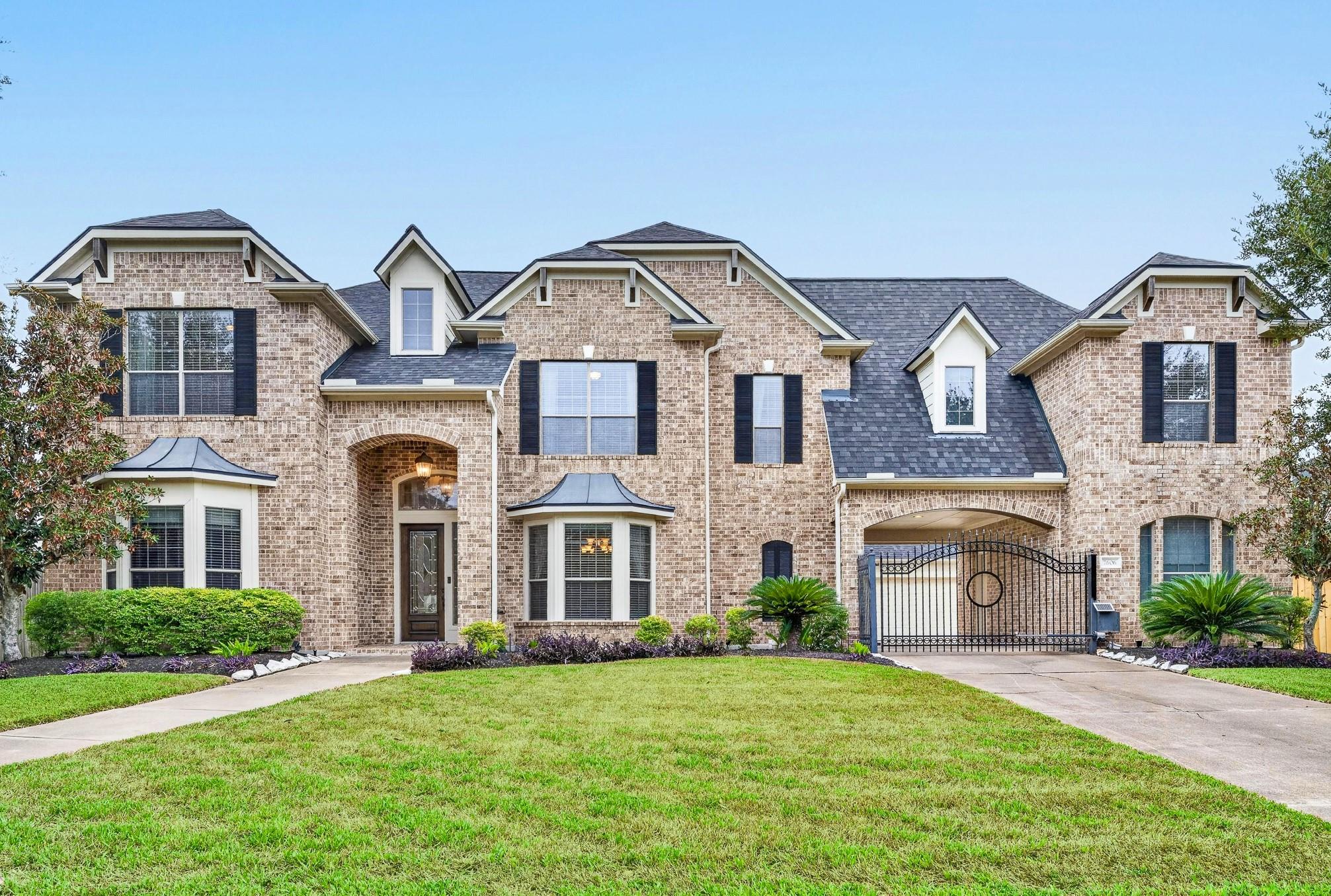 7606 Courtney Manor Lane