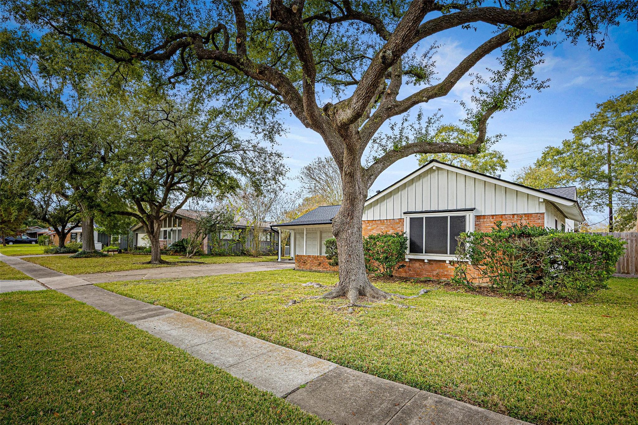 10319 Old Orchard Road