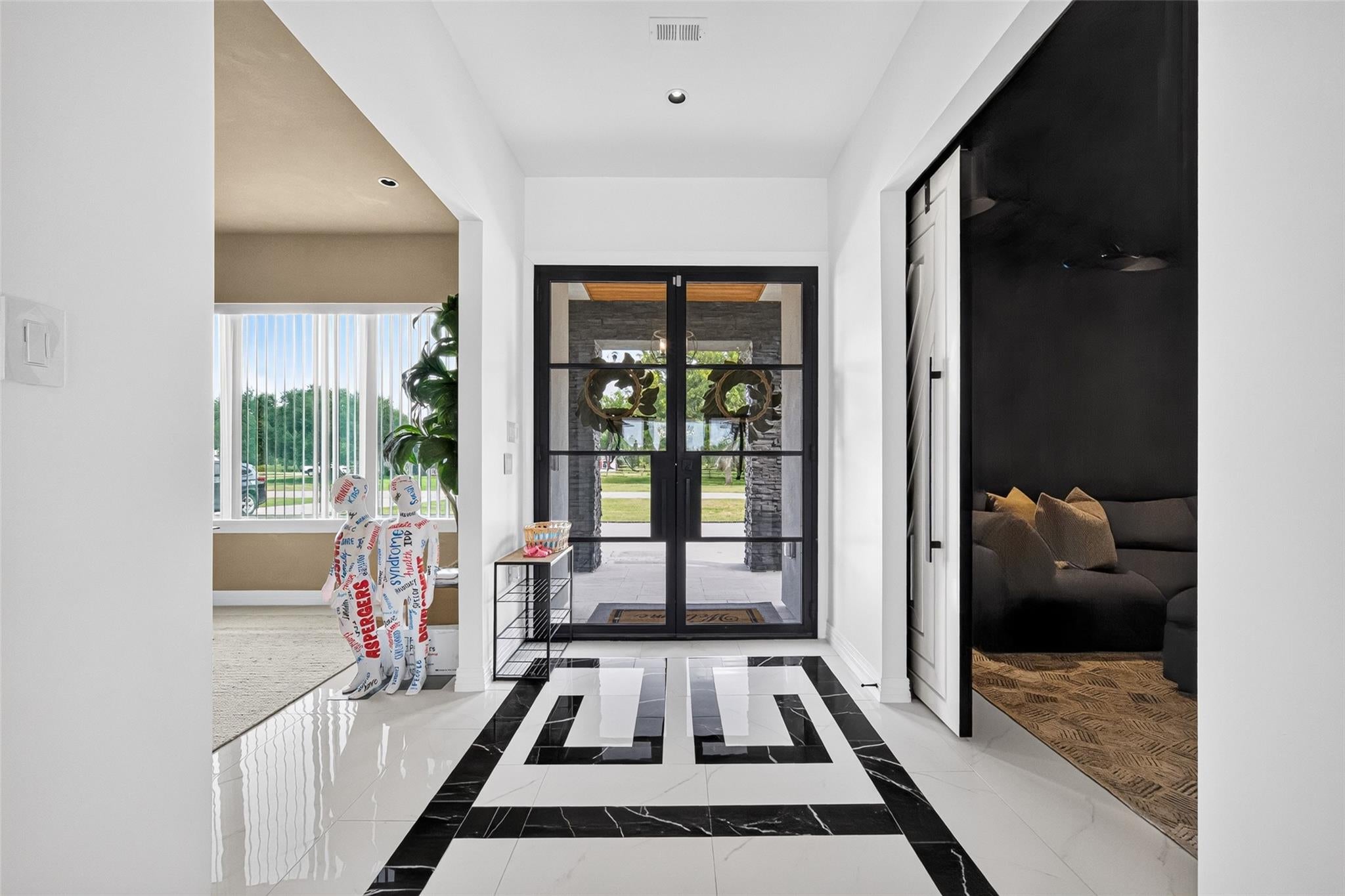 3227 River Bend Dr