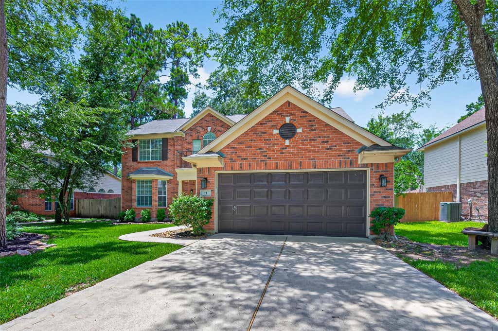 Photo of 11 Ginger Bay Place, The Woodlands, TX 77382 (MLS # 40293170)