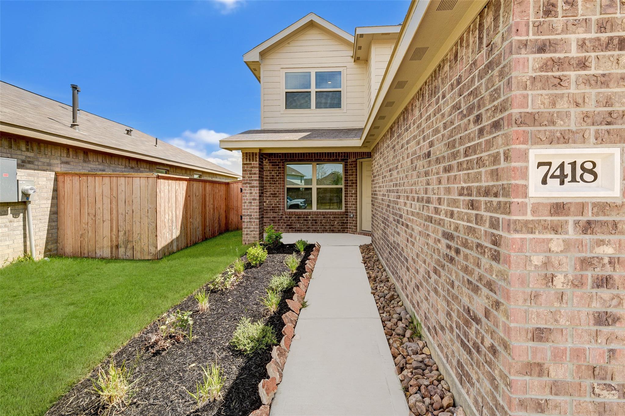 7418 Clover Chase Dr
