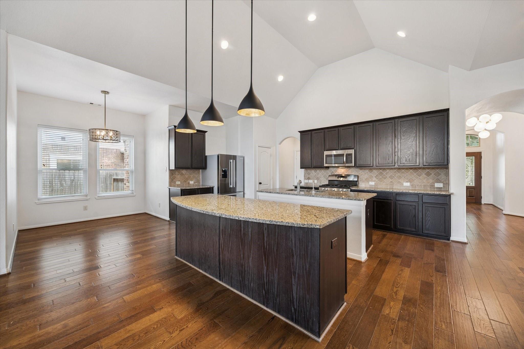 8143 Black Percher Street