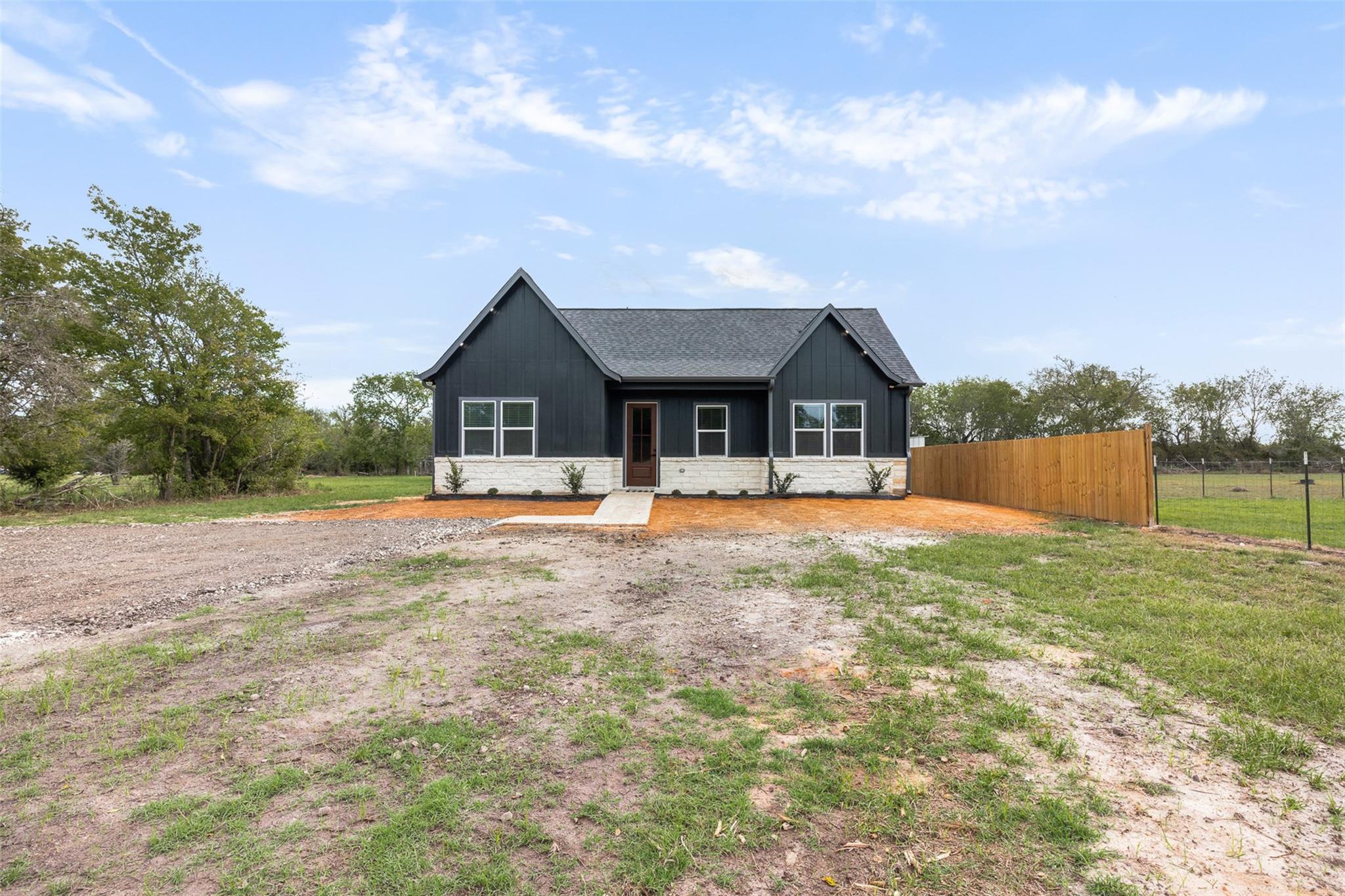 21652 Highway 90 N
