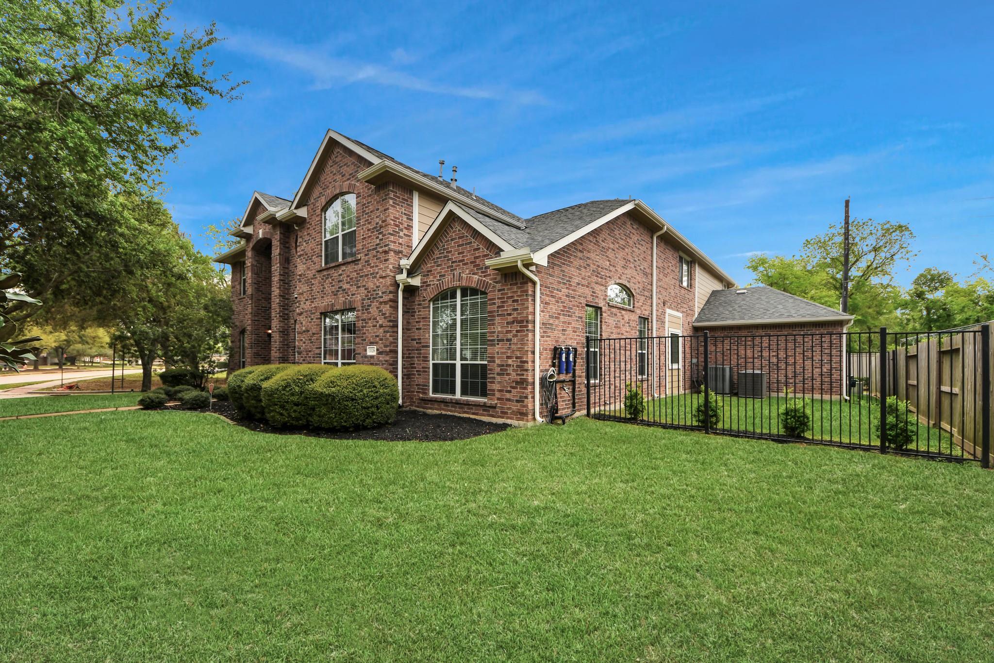 3326 Brushy Lake Drive