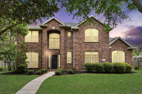 Homes For Sale - 3326 Brushy Lake Drive<br/> Missouri City, TX 77459