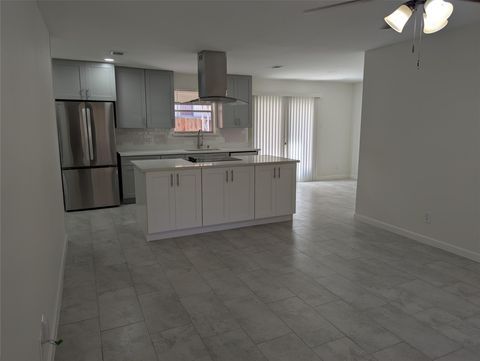 Photo of 1311 21st Street, Huntsville, TX 77340 (MLS # 6929292)