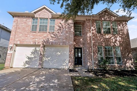 Photo of 9423 Eaglewood Spring Drive, Houston, TX 77083 (MLS # 39216864)