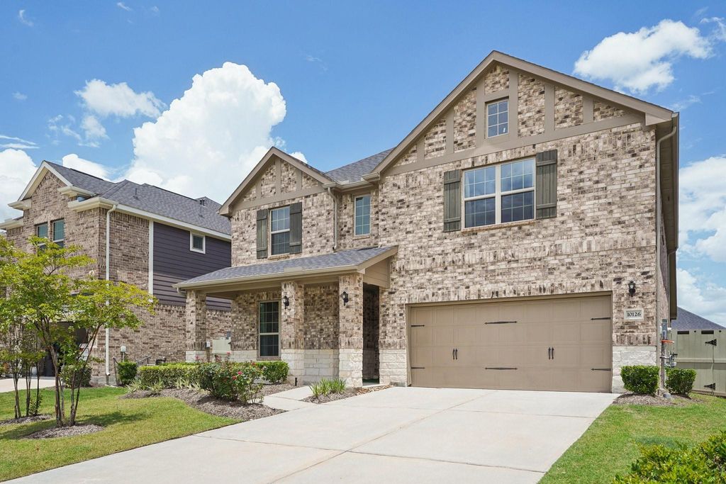 Photo of 10126 Bayou Oaks Drive, Conroe, TX 77385 (MLS # 29066447)