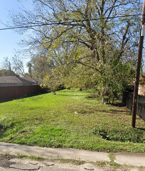 Photo of 0 Wipprecht Street, Houston, TX 77026 (MLS # 34964760)