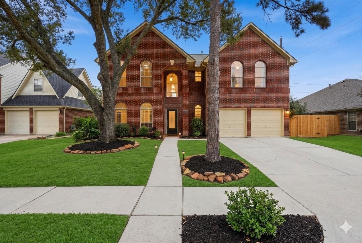 22846 Red River Drive