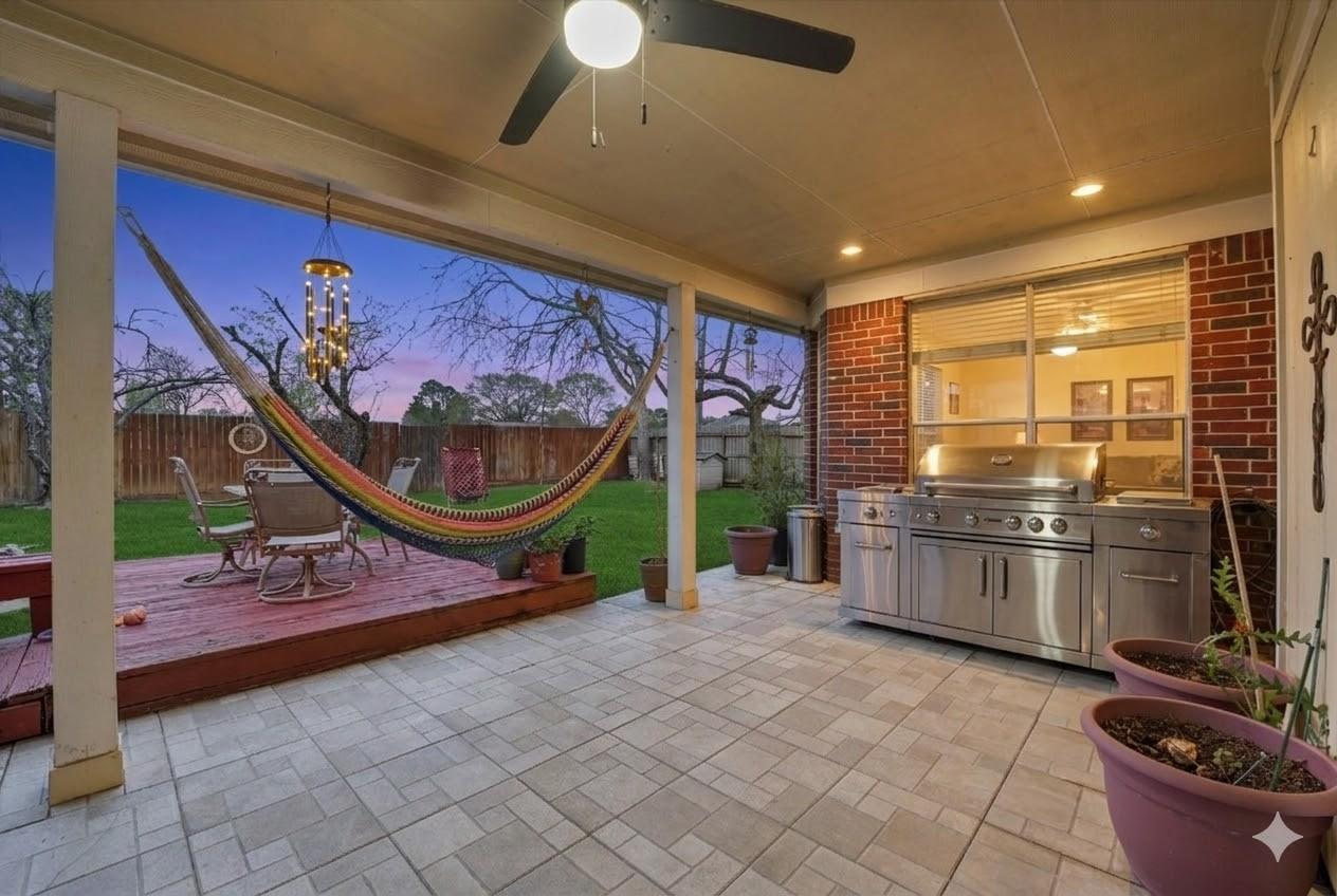 22846 Red River Drive