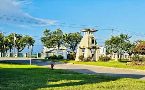 Photo of 5031 Gulf Stream Lane, Bacliff, TX 77518 (MLS # 67120950)