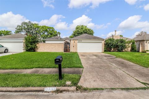 4110 Summit Valley Drive Houston TX 77082