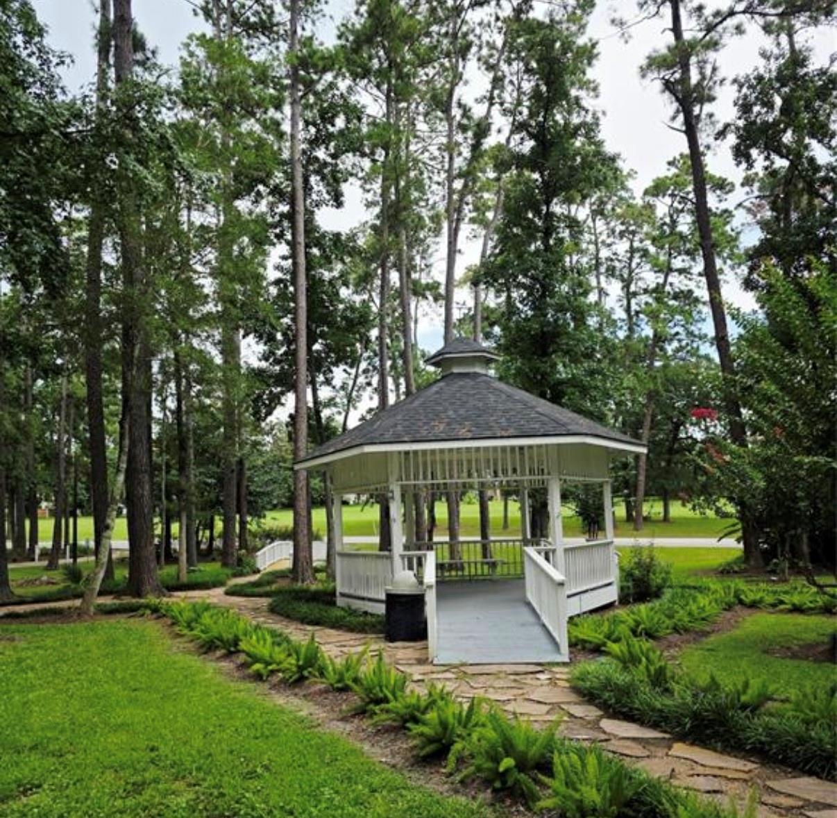 49 Robert E Lee Drive