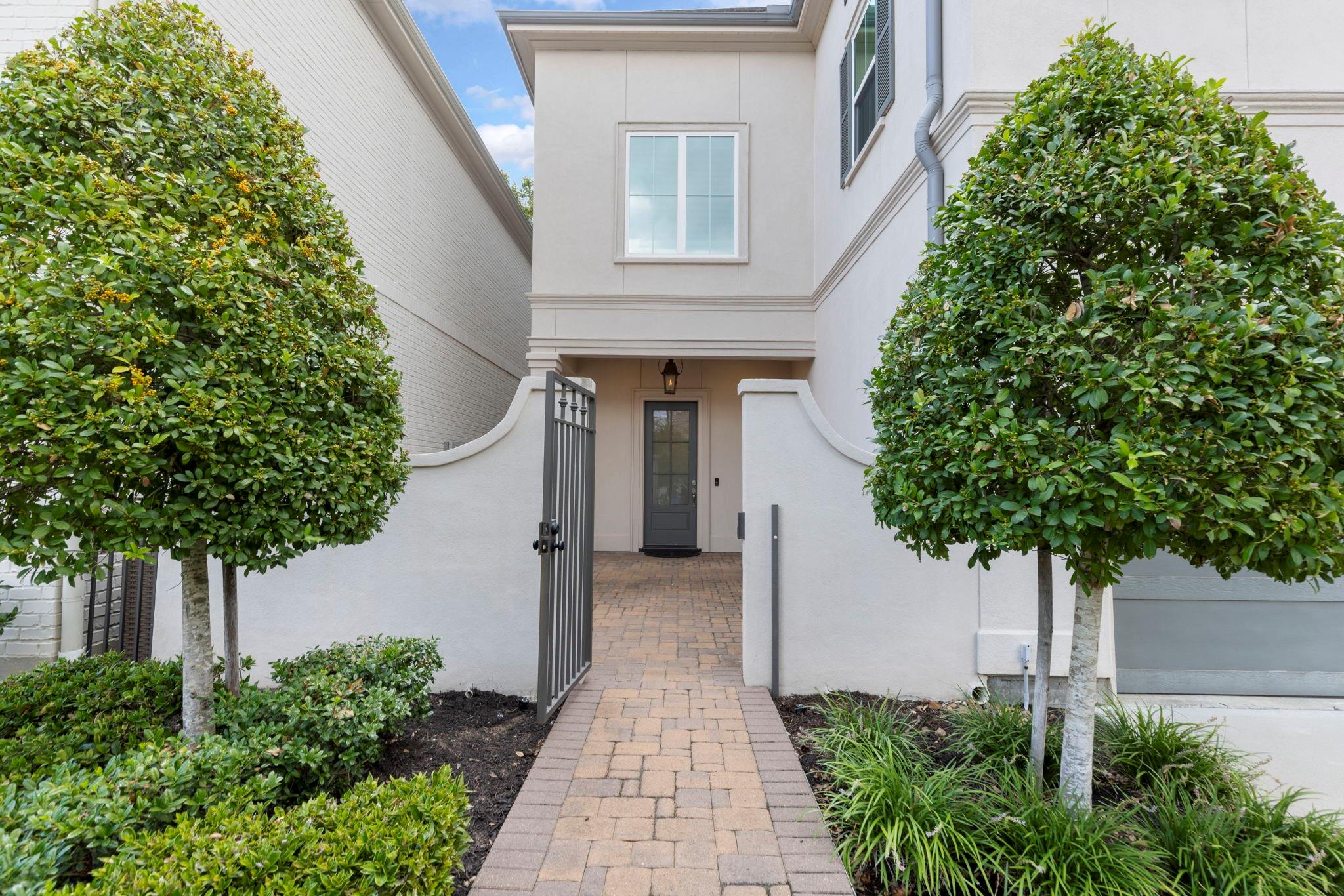 123 Hickory Street