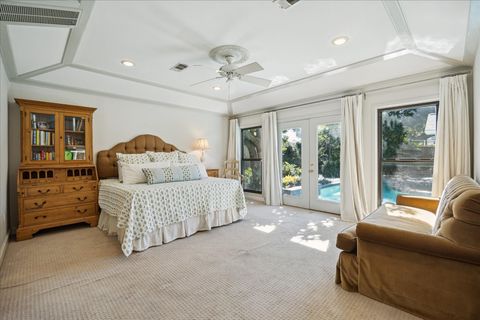 Tiny photo for 5603 Locke Lane Ln, Houston, TX 77056 (MLS # 55484182)