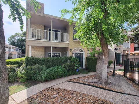 Photo of 2220 Bering Drive #12, Houston, TX 77057 (MLS # 50592104)