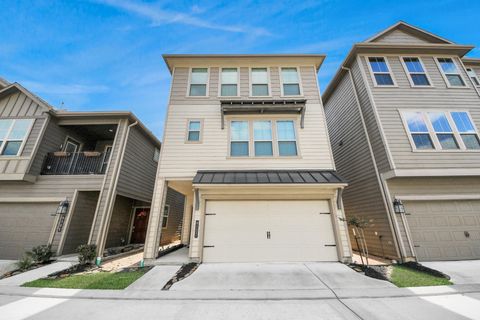 Photo of 9307 Bauer Vista Drive, Houston, TX 77080 (MLS # 76434518)