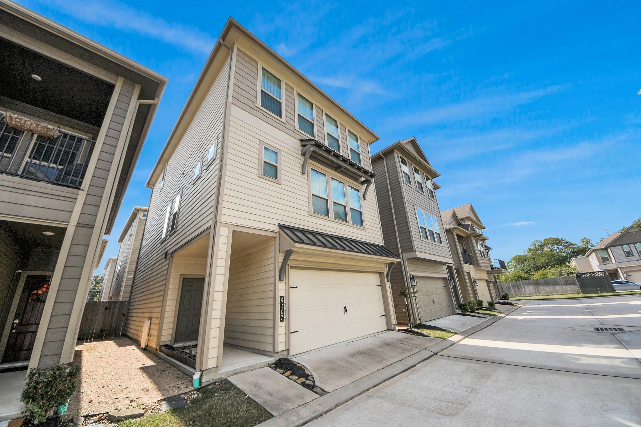 9307 Bauer Vista Drive