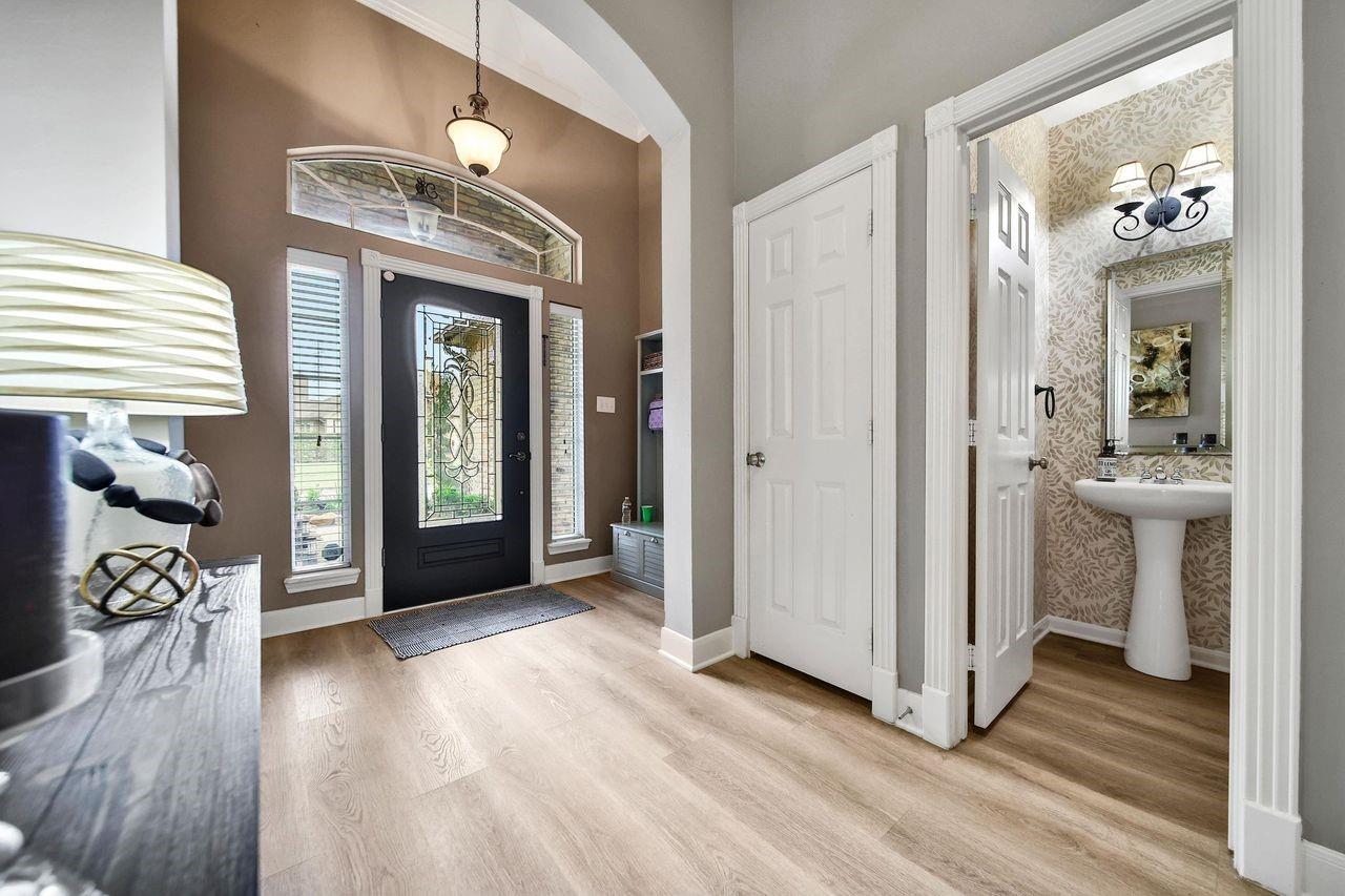 6331 Arbor Rose Lane