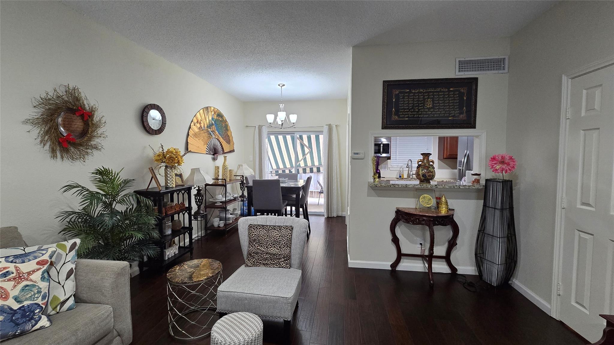1805 Stoney Brook Drive 103
