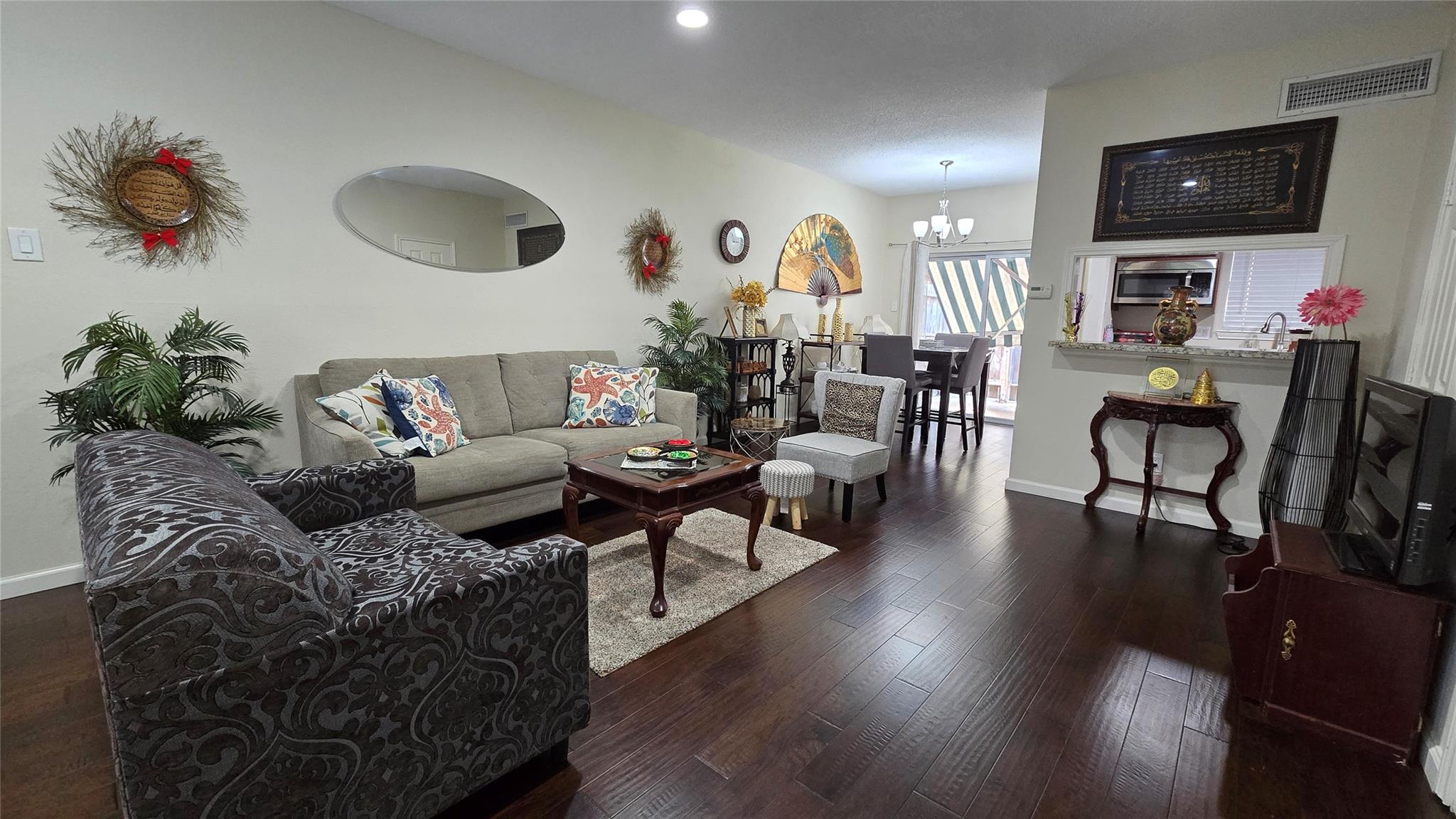 1805 Stoney Brook Drive 103