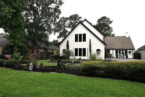 Photo of 38 Fairway Park, Montgomery, TX 77356 (MLS # 9051615)