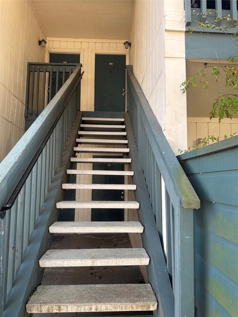 Photo of 250 El Dorado Boulevard #150, Webster, TX 77598 (MLS # 32650840)