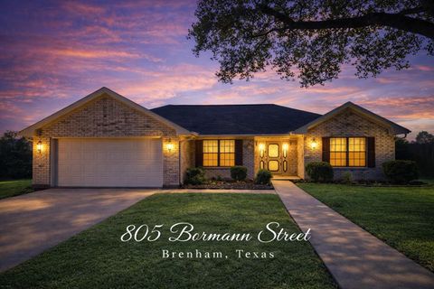 805 Bormann Street Brenham TX 77833