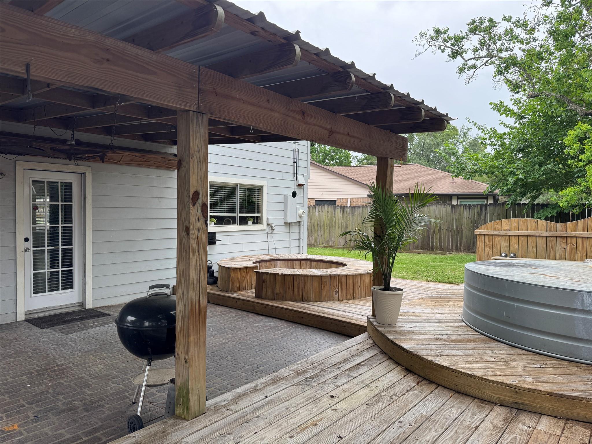 313 Thistlewood Court