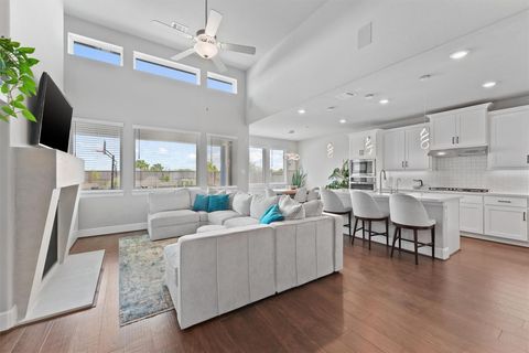 Photo of 4050 Shackleton Court, Iowa Colony, TX 77583 (MLS # 51934301)