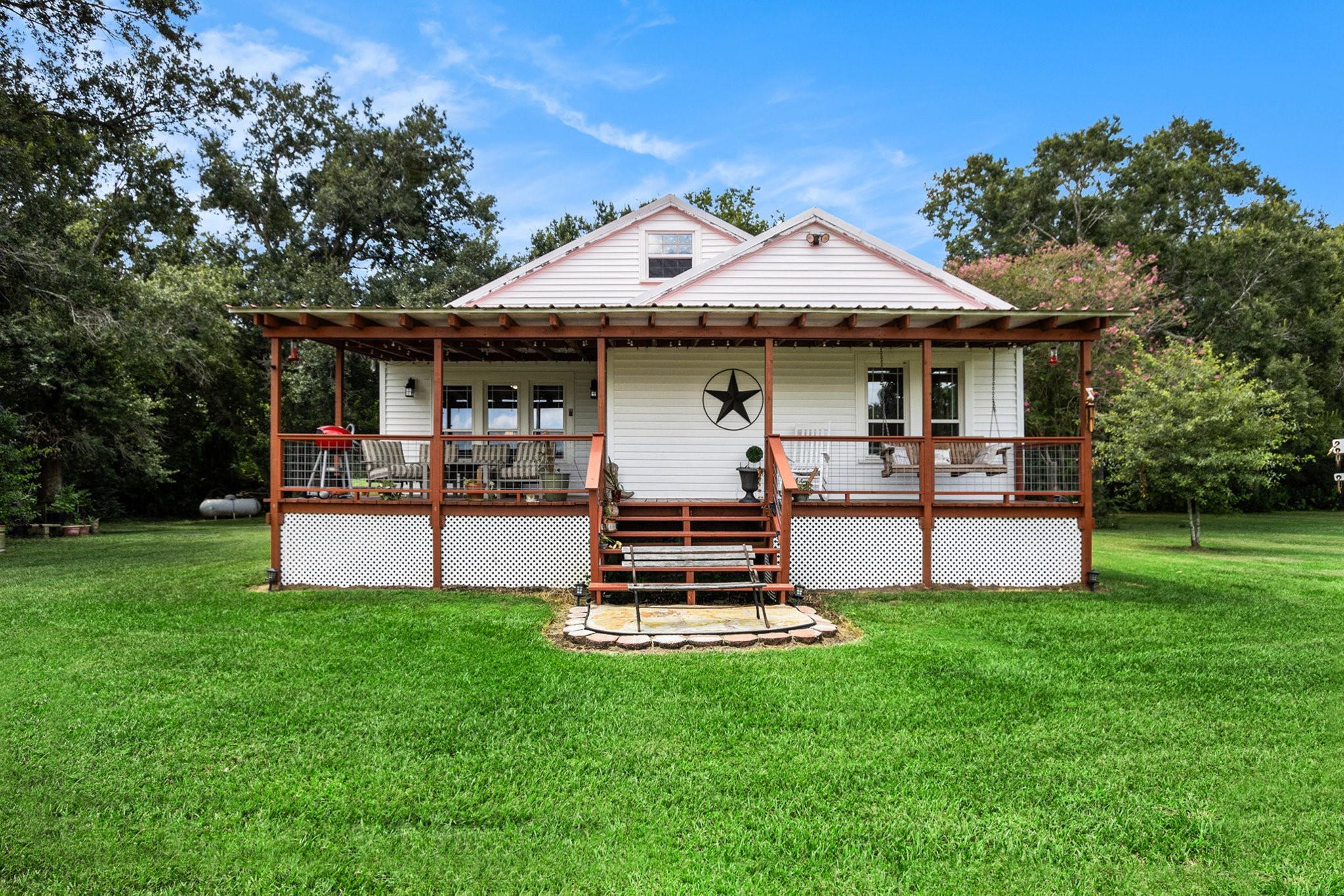12122 Mueck Road