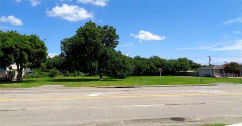 Tiny photo for 2418 25th Avenue N, Texas City, TX 77590 (MLS # 82754706)
