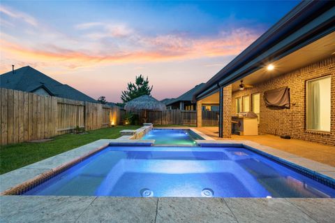 Photo of 329 Torrey Bloom Loop, Conroe, TX 77304 (MLS # 3875145)