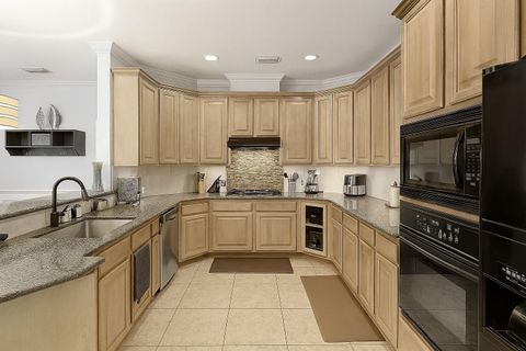 Tiny photo for 2646 Couch St, Houston, TX 77008 (MLS # 50380094)