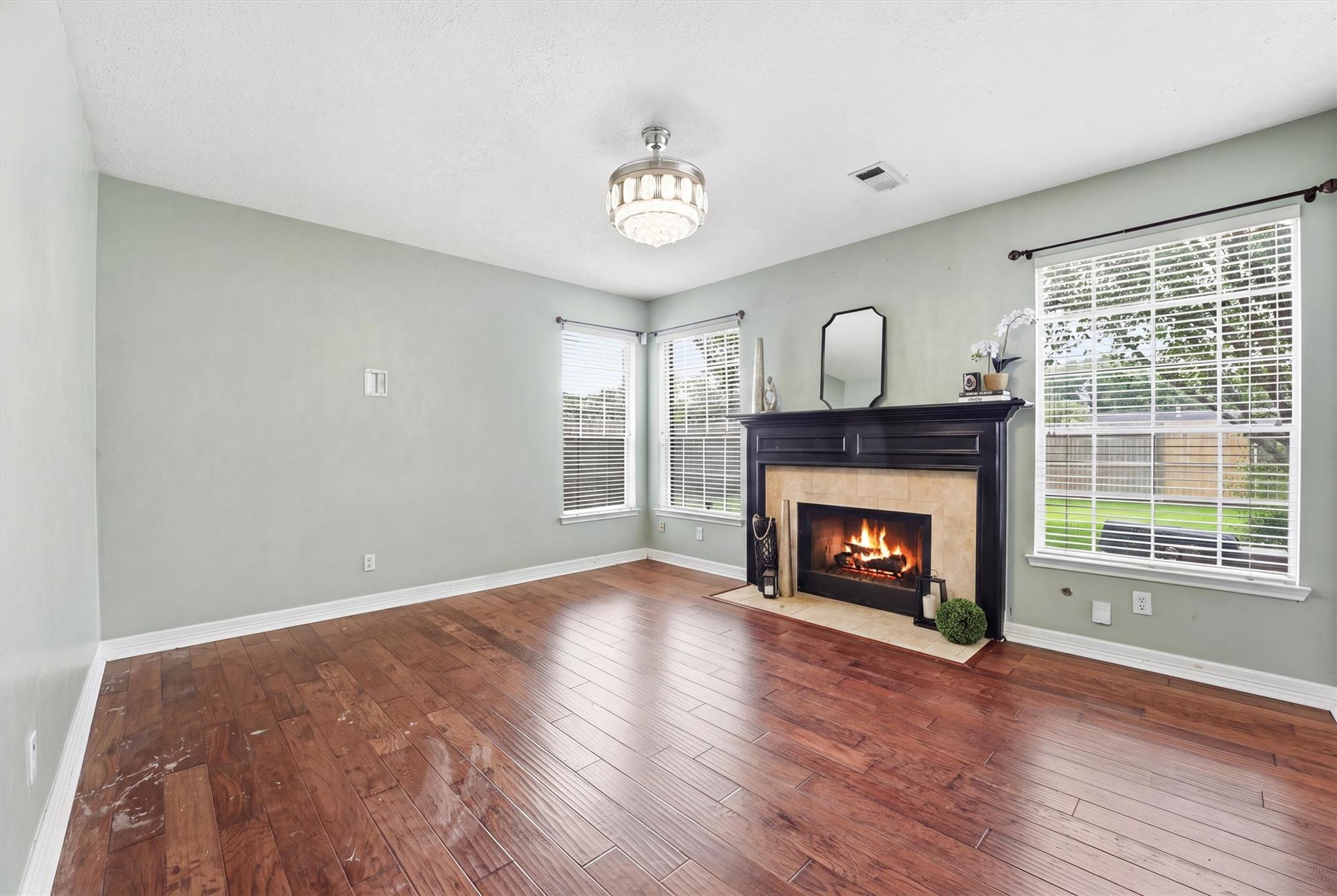 2413 Piney Woods Drive