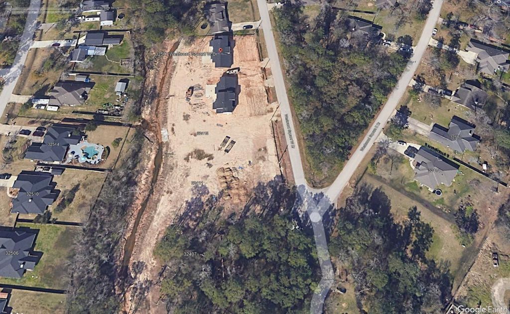 Photo of 1 Westwood Cir, Magnolia, TX 77354 (MLS # 32602278)