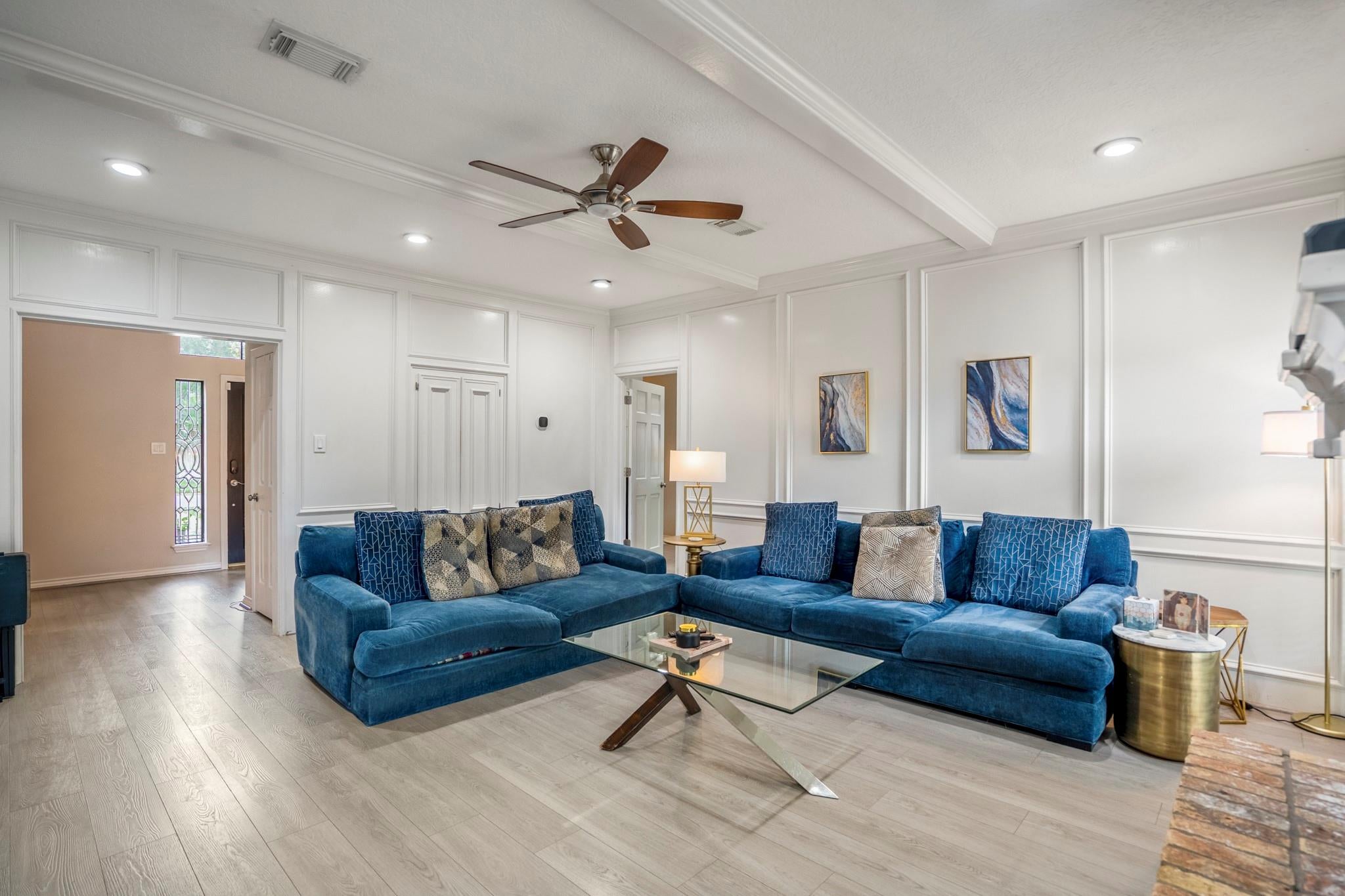 407 Champion Lake Drive