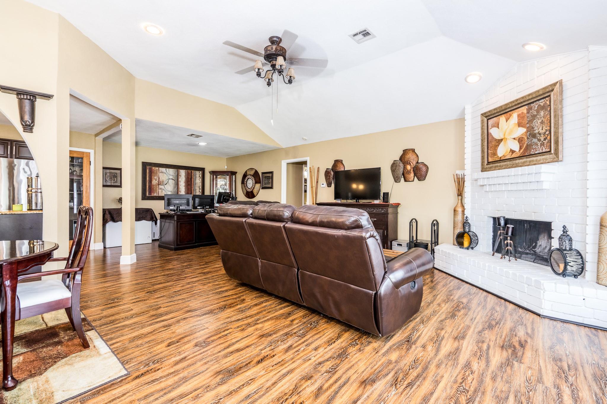 16210 Ridgegreen Drive