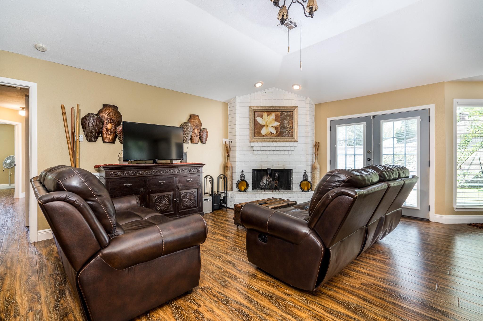 16210 Ridgegreen Drive