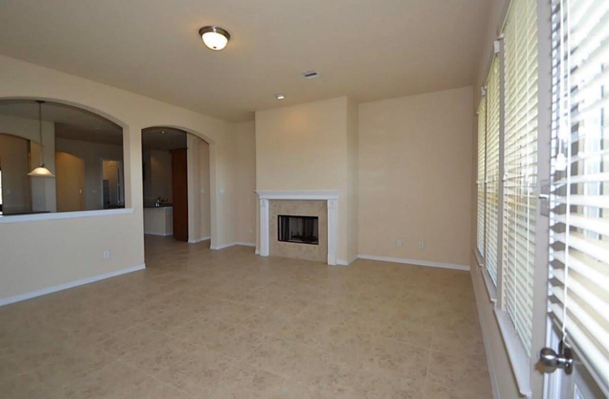 7219 Pearl Terrace Lane