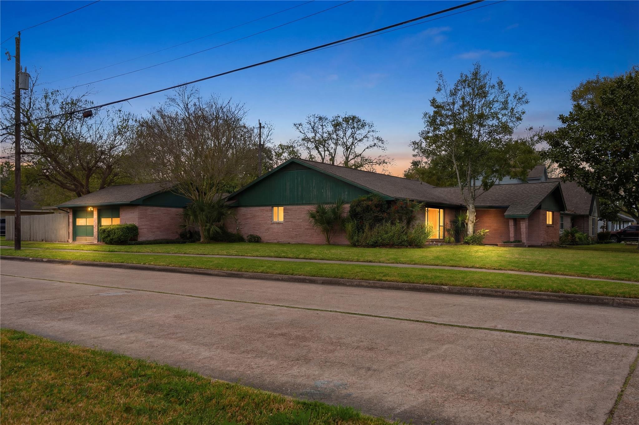 5703 Rutherglenn Drive