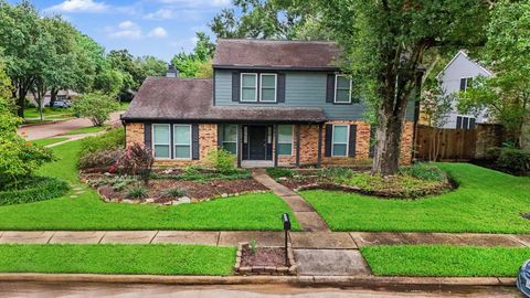 Photo of 15703 Maple Manor Drive, Houston, TX 77095 (MLS # 17858931)