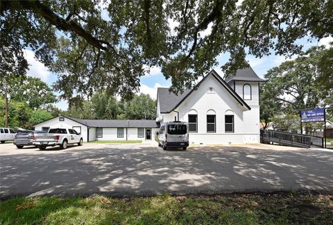 Photo of 1220 Mulcahy Street, Rosenberg, TX 77471 (MLS # 49356313)