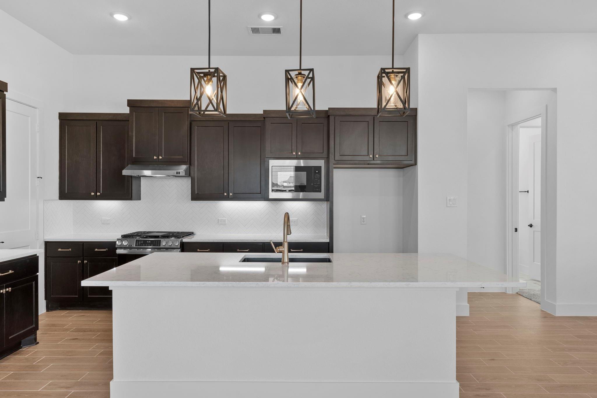 12019 Canal View Boulevard