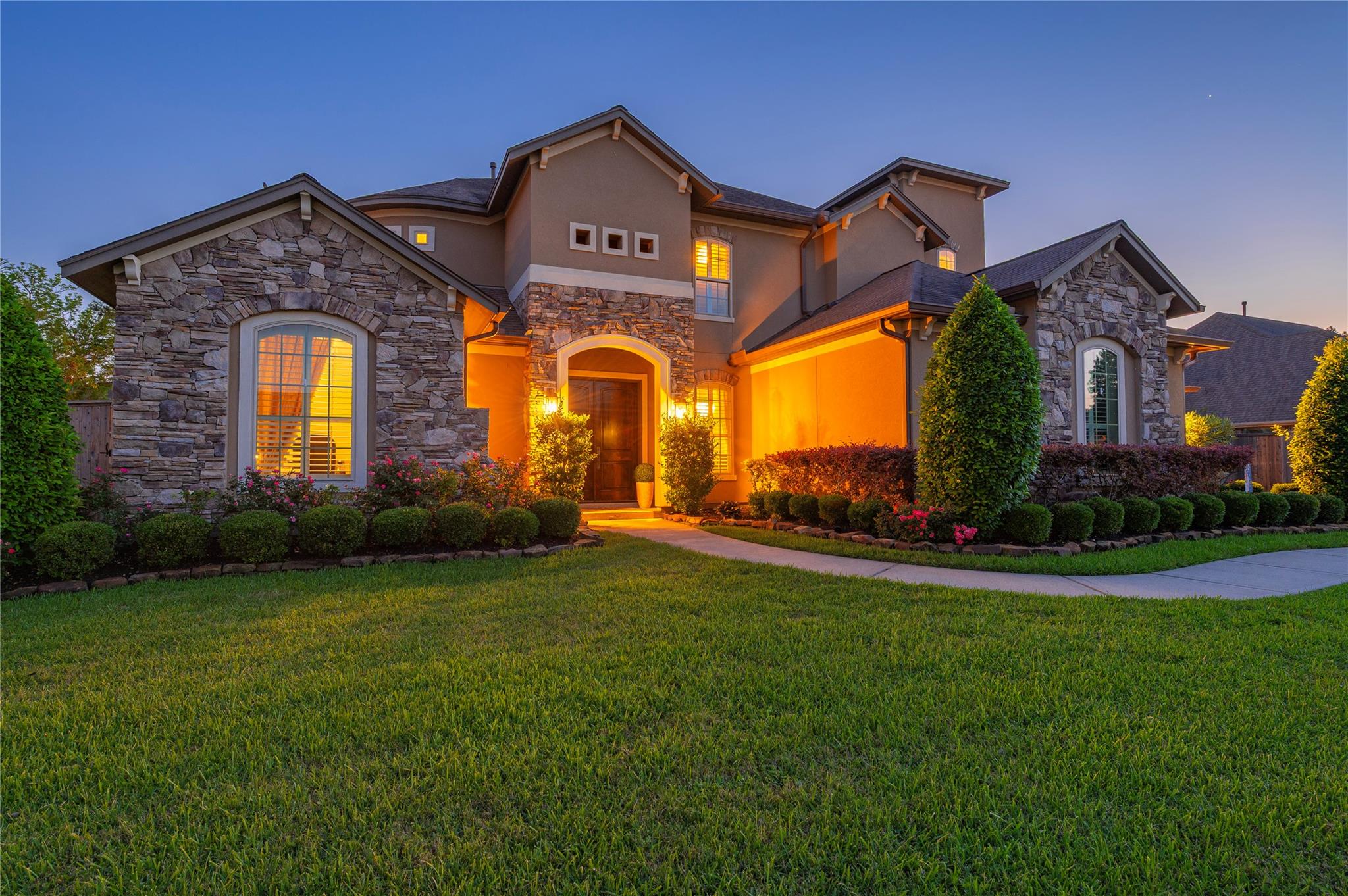 904 Mossy Oak Court