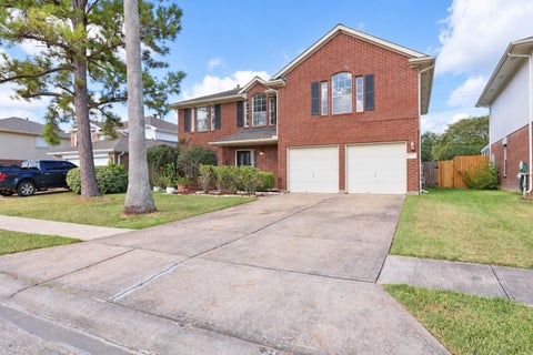 Photo of 2914 Glen Cullen Lane, Pearland, TX 77584 (MLS # 41781279)