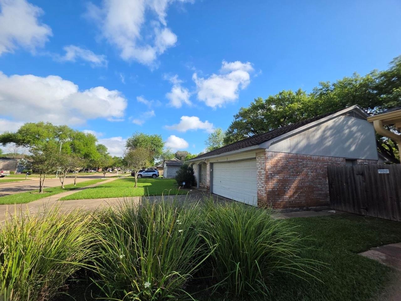 1326 Ashwood Drive